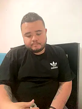 Snapshot of Chimbo-1996 chatting on October 22, 9:51 pm Chimbo-1996 online show from October 22, 9:51 pm