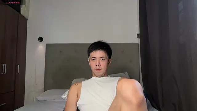 Addictiveboi online show from May 25, 3:56 am