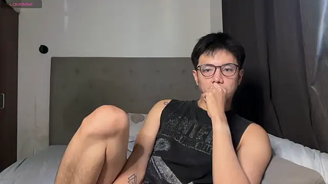 Addictiveboi online show from May 13, 3:03 am