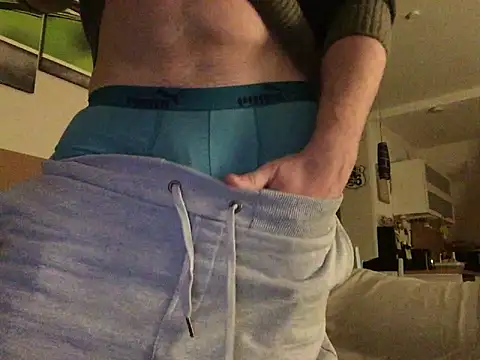 neoslave951 online show from February 7, 9:42 pm