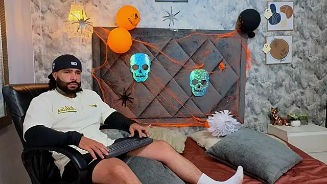 Snapshot of Apolo_rousse1 chatting on October 14, 1:34 am Apolo rousse1 online show from October 14, 1:34 am