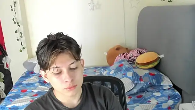 Snapshot of Felix_art chatting on October 23, 6:55 pm Felix art online show from October 23, 6:55 pm