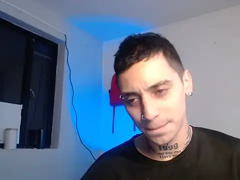 Snapshot of xalejo_max chatting on October 27, 8:11 pm xalejo max online show from October 27, 8:11 pm