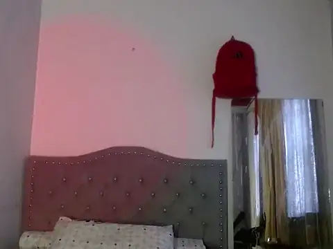 Snapshot of xalejo_max chatting on October 22, 8:23 pm xalejo max online show from October 22, 8:23 pm