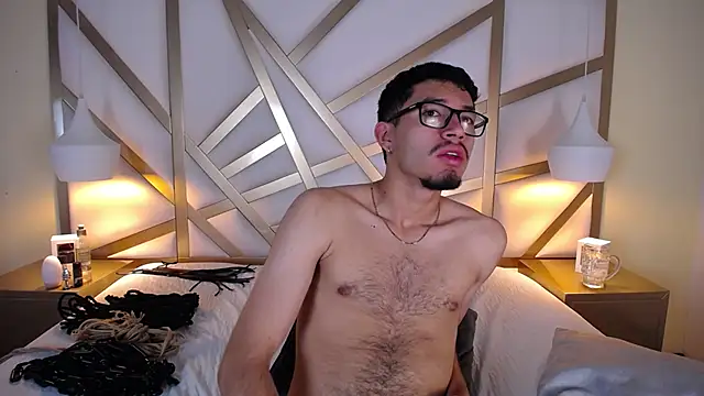 Snapshot of Jaxon_Carter chatting on October 15, 1:02 am Jaxon Carter online show from October 15, 1:02 am