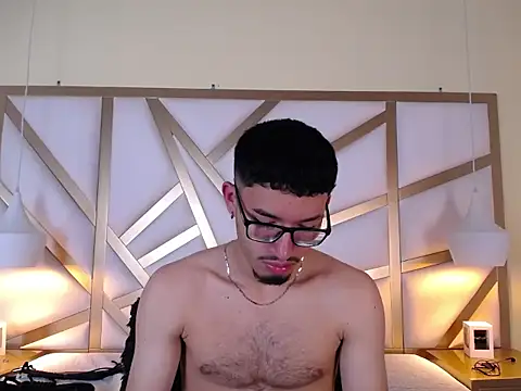 Snapshot of Jaxon_Carter chatting on October 31, 1:07 am Jaxon Carter online show from October 31, 1:07 am