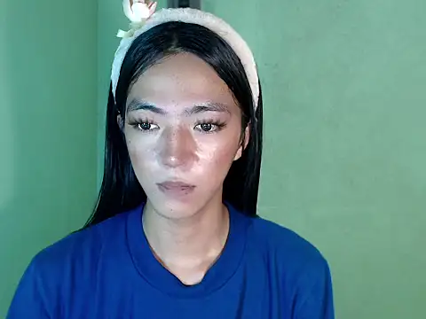 ethereal alex online show from May 5, 8:49 am