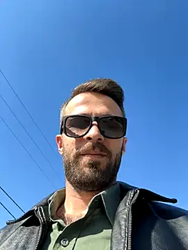 Snapshot of S-kt-et chatting on October 30, 2:18 pm S-kt-et online show from October 30, 2:18 pm