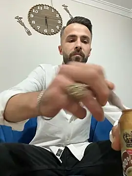 Snapshot of S-kt-et chatting on October 21, 5:05 pm S-kt-et online show from October 21, 5:05 pm