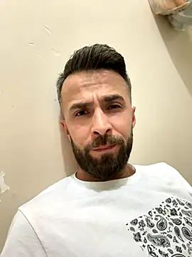 Snapshot of S-kt-et chatting on October 23, 9:29 pm S-kt-et online show from October 23, 9:29 pm