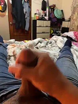 DXaniel94 online show from March 3, 4:03 pm