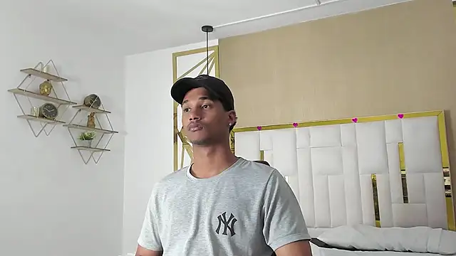 dani dick  online show from September 23, 12:59 pm