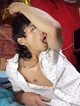 alexandercruz online show from December 13, 10:38 pm