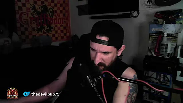 DevilPup75  online show from March 30, 4:24 am