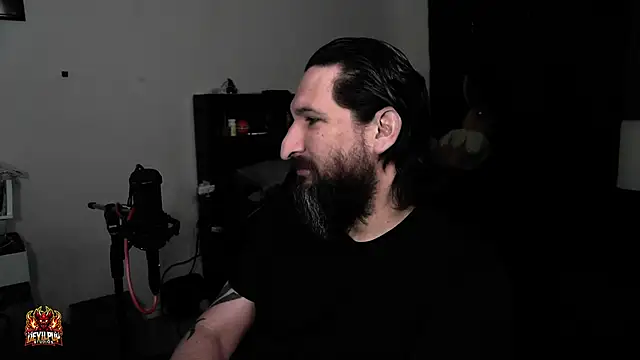 DevilPup75  online show from April 21, 12:55 pm