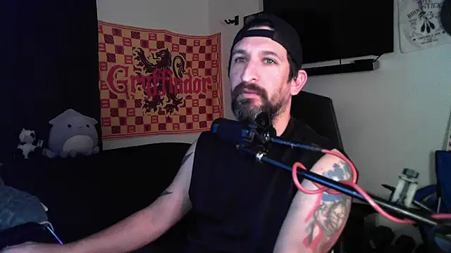 Snapshot of DevilPup75_ chatting on September 11, 3:05 am DevilPup75 online show from September 11, 3:05 am