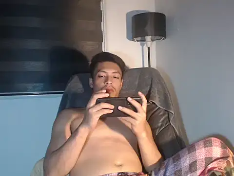 Asian gregor online show from February 28, 6:18 pm