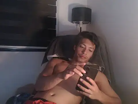 Asian gregor online show from February 4, 4:35 pm