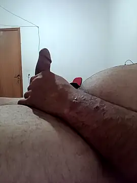 Viniciusnasuavagina online show from February 12, 11:55 pm