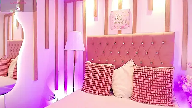 OzorioDany online show from April 28, 4:50 am