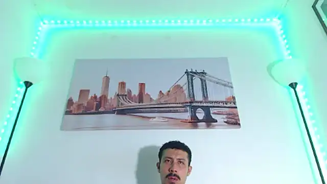 Snapshot of Owenferrara chatting on September 12, 9:15 pm Owenferrara online show from September 12, 9:15 pm