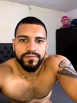 Snapshot of vincentjaxon chatting on October 11, 12:53 pm vincentjaxon online show from October 11, 12:53 pm