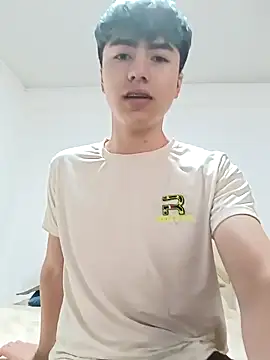 Snapshot of AlexanderCollman chatting on October 27, 7:38 pm AlexanderCollman online show from October 27, 7:38 pm