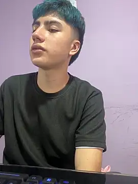 Snapshot of AlexanderCollman chatting on October 28, 7:49 pm AlexanderCollman online show from October 28, 7:49 pm