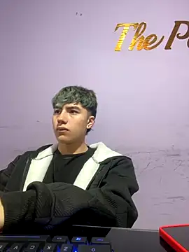 AlexanderCollman online show from November 20, 3:06 am