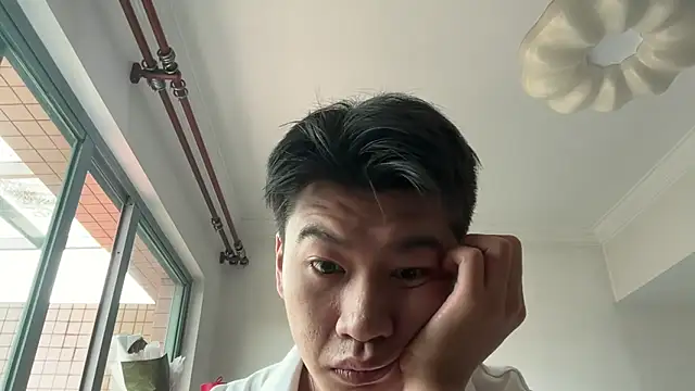 heywilliam online show from October 21, 1:31 am