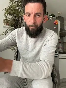 Michel huge online show from June 7, 9:05 am