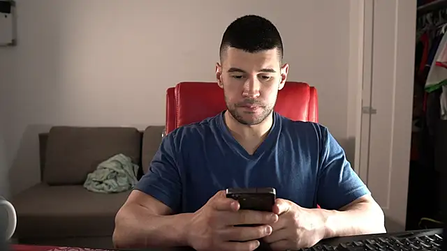 Sand0w online show from April 27, 7:19 pm