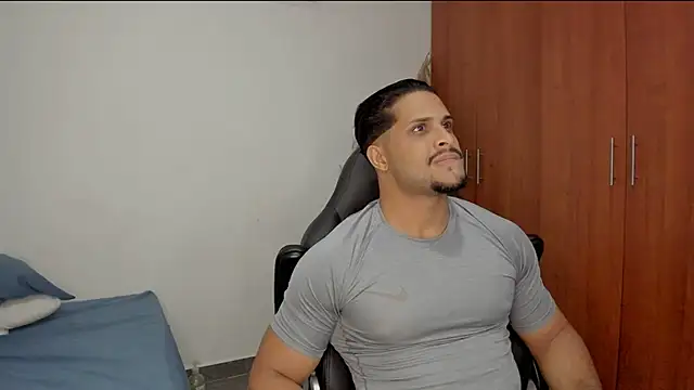 Pier Simons online show from April 28, 6:18 am