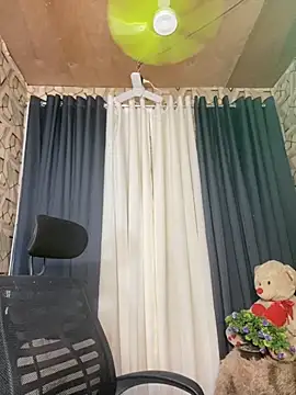 BicuriousExploer online show from November 24, 12:06 pm