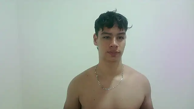 Snapshot of zeus_181 chatting on October 4, 11:31 pm zeus 181 online show from October 4, 11:31 pm