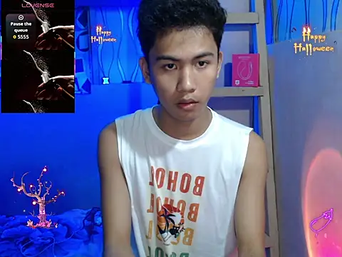 Demure Asian143 online show from November 3, 11:03 am