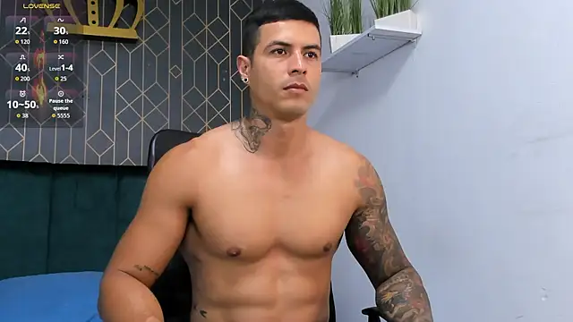 andres-clark92 online show from June 23, 6:44 pm