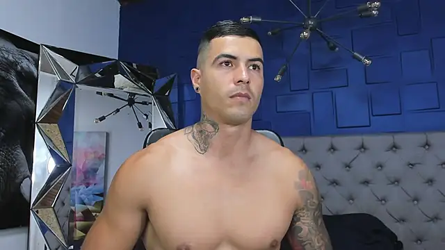 andres-clark92 online show from June 12, 4:27 pm