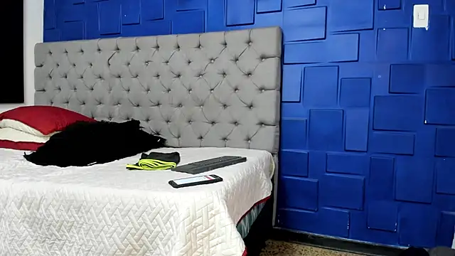 andres-clark92 online show from April 25, 2:58 pm