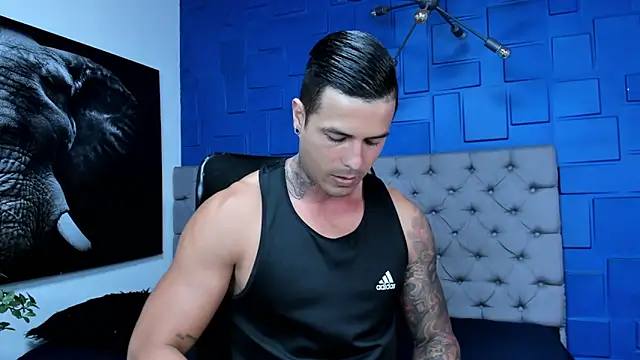 andres-clark92 online show from April 27, 4:25 pm