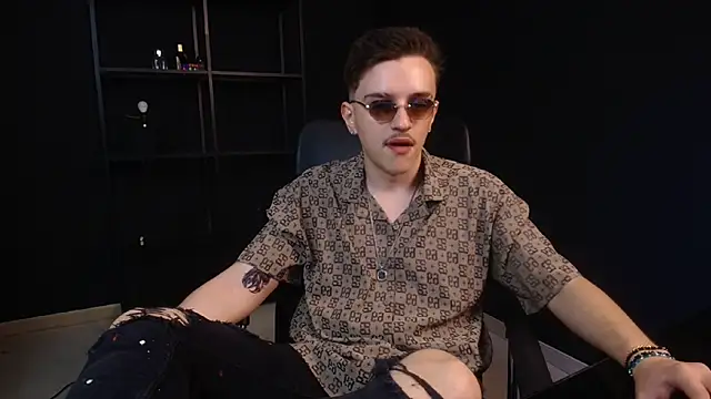 FelixStarkk online show from June 21, 4:40 am