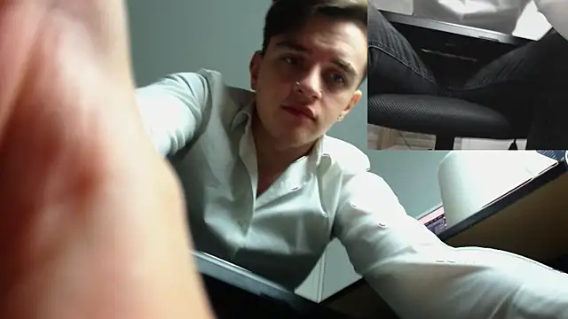 FelixStarkk online show from October 18, 4:39 am