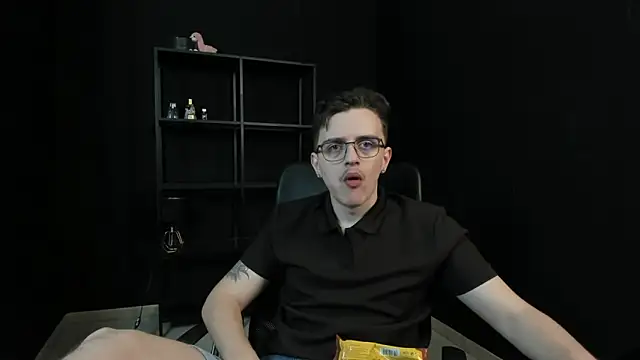 FelixStarkk online show from May 12, 5:27 am