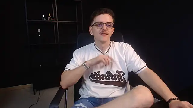FelixStarkk online show from June 9, 5:09 am