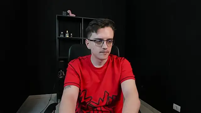 FelixStarkk online show from May 11, 6:37 am