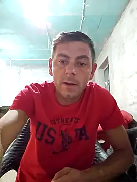 Snapshot of Alex-andru88 chatting on September 15, 6:42 pm Alex-andru88 online show from September 15, 6:42 pm