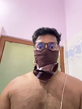 VVcouple online show from April 17, 8:00 pm