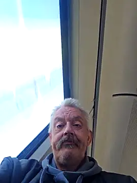 Fonse1860 online show from April 23, 8:41 am