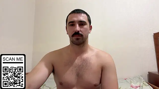 Snapshot of Hard_to_Obey chatting on September 28, 6:39 pm Hard to Obey online show from September 28, 6:39 pm