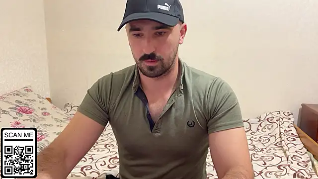 Snapshot of Hard_to_Obey chatting on October 9, 5:51 pm Hard to Obey online show from October 9, 5:51 pm